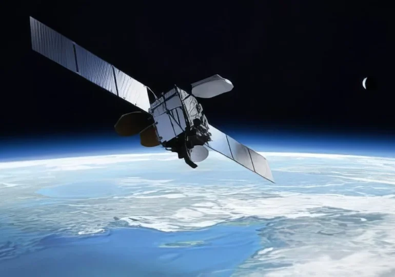 Boeing’s Intelsat 33e Satellite Breaks Apart in Space, Creating Significant Debris Field