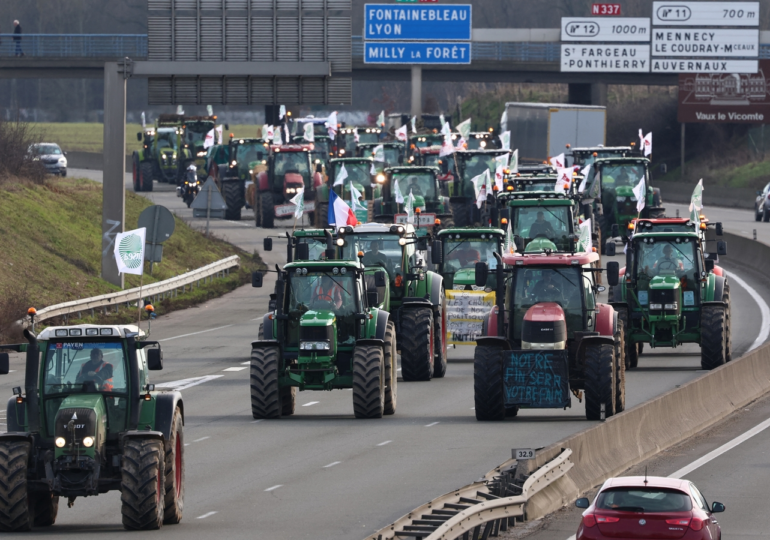 French Farmers Protest Against Mercosur Trade Deal Amid Rising Discontent